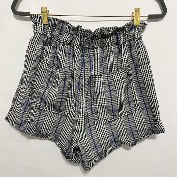 AMERICAN EAGLE PLAID MOM SHORTS 6 BLACK WHITE BLUE PAPERBAG WAIST SHORT DAYLIGHT - Picture 2 of 5